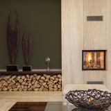 Room painted in Groni dark green eco paint